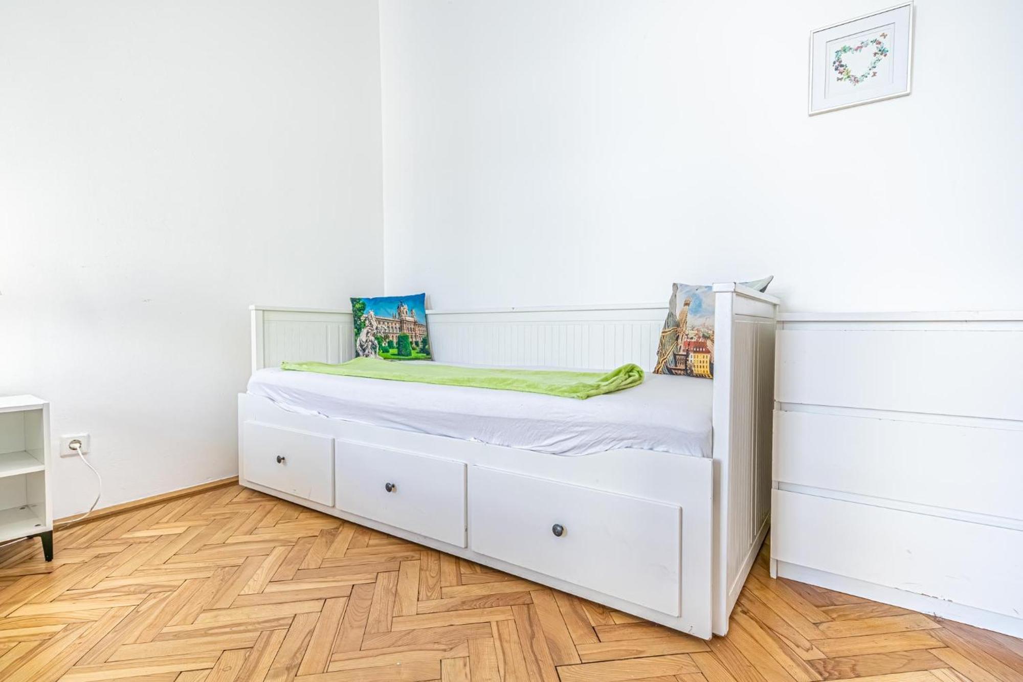 Stylish For Longstays Margareten, Up To 5p Apartment